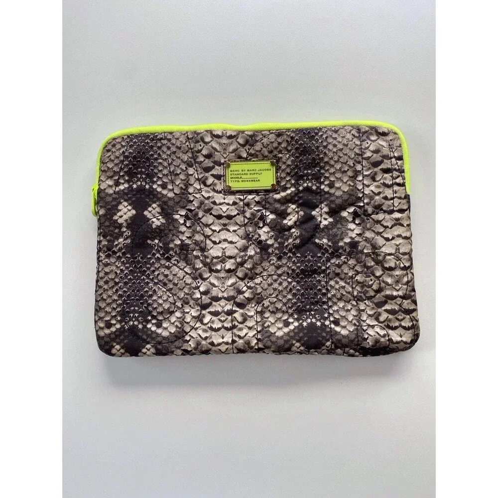 Marc Jacobs Quilted Workwear Laptop Case Sleeve Bag Clutch Python Snake Neon